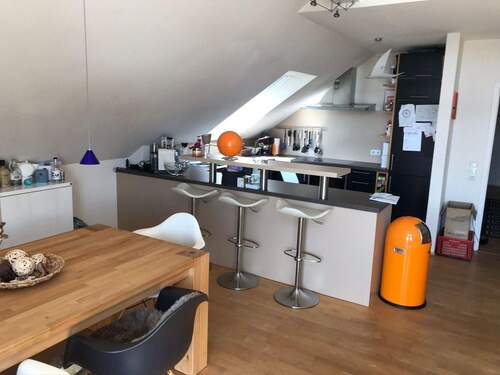 Lindenstr. Foto Küche_Essen.jpg - 