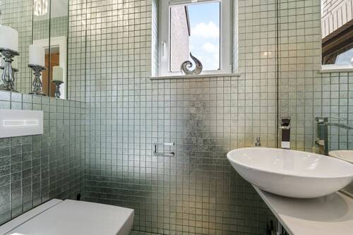 Gäste-WC - 3 Zimmer Etagenwohnung in Buchholz