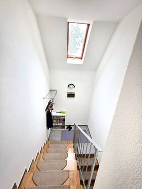 Treppenhaus Seitengebäude - 