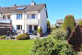 Sonnige Terrasse mit Markise - 4 Zimmer Reihenendhaus zum Kaufen in Lübbecke
