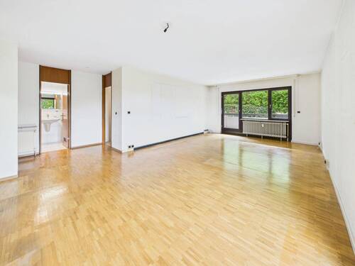 Wohnzimmer - 3 Zimmer Etagenwohnung zum Kaufen in Stuttgart