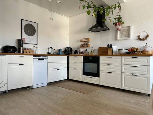 Küche m. vorh. Einbauküche - Etagenwohnung mit 94,00 m² in Arnsberg zur Miete