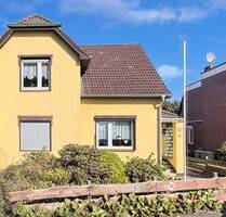 Charmantes Einfamilienhaus mit großem Garten und Ausbaupotential in 22885 Barsbüttel