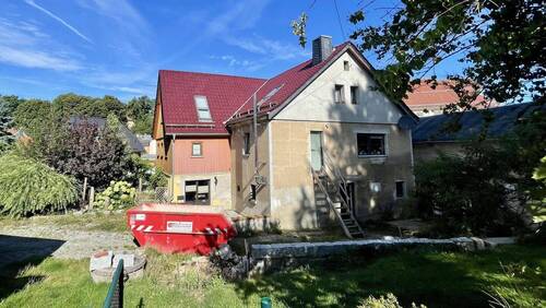 Hof - Einfamilienhaus mit 261,00 m² in Großröhrsdorf zum Kaufen