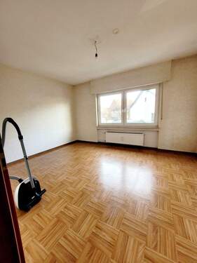 Schlafzimmer - 2 Zimmer Etagenwohnung in Bassenheim