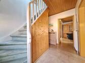 Flur EG / Treppe - 