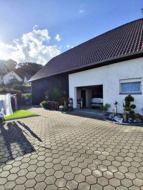 Außen - 6 Zimmer Einfamilienhaus in Nordendorf