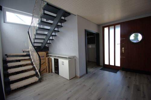 Diele - 4 Zimmer Einfamilienhaus zum Kaufen in Albersdorf