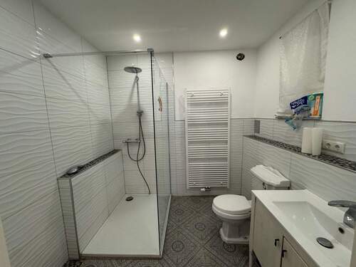 tempImagekH7Iba.jpg - 