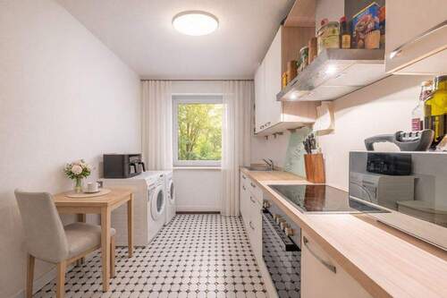 Kochen virtuell möbliert - 3 Zimmer Etagenwohnung in Pinneberg