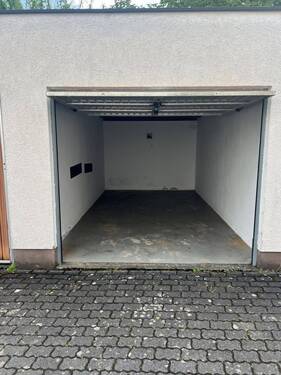 Garage.jpg - 