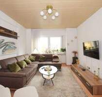 Charmante 4-Zimmer-Wohnung mit Balkon in zentraler Lage von Nürnberg