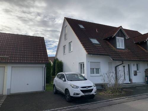 Bild 3 - 5 Zimmer Doppelhaushälfte in Gessertshausen / Deubach