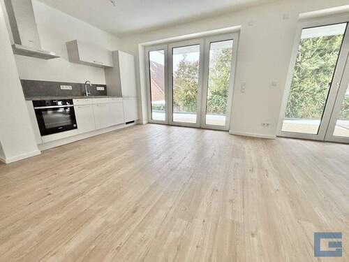 Wohn- und Esszimmer - 2 Zimmer Etagenwohnung zur Miete in Heikendorf