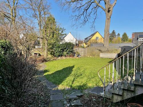 Blick in den gemeinschaftlichen Garten - 