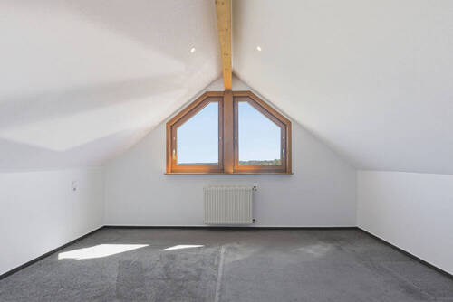 Dachboden Zimmer 2 - 