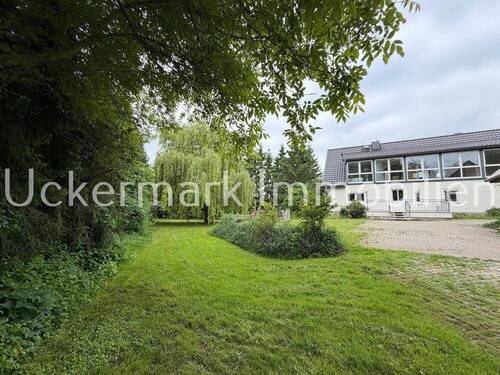 Blick vom Hof - 