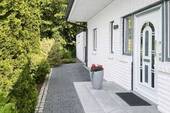Repräsentativer Eingang - 4 Zimmer Einfamilienhaus zum Kaufen in Scharbeutz