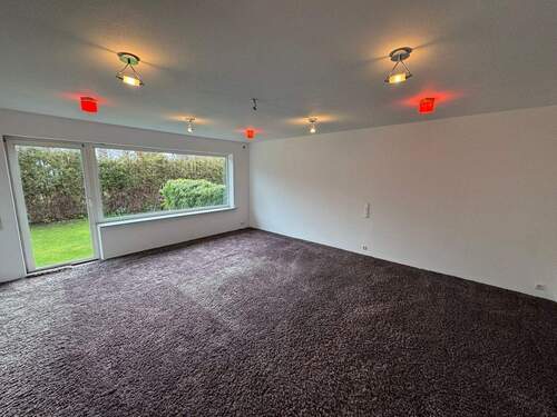 Impression Wohnzimmer - 5 Zimmer Etagenwohnung zum Kaufen in Dachau