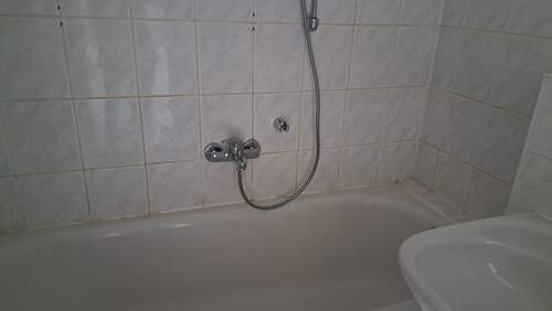 Bad renovierungsbedürftig - 