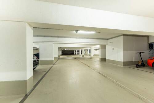 Tiefgarage - 