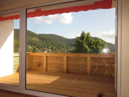 Blick WoZi auf Südbalkon - 