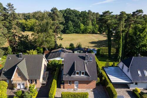 Außenansicht - 5 Zimmer Einfamilienhaus zum Kaufen in Nuthetal