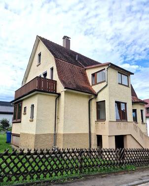 Südost-Seite - 7 Zimmer Einfamilienhaus zum Kaufen in Mengen