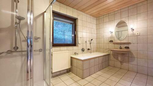 Badezimmer EG - 