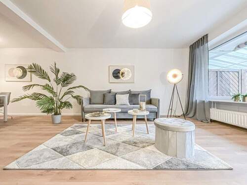 Bild 3 - 5 Zimmer Reihenmittelhaus in Rellingen