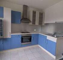 ## Schöne Lage, 3 Zi., EBK, Laminat, DU Bad, Wintergarten ## - Bremen Walle