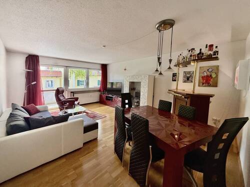 Wohnzimmer - Ist-Zustand - 2 Zimmer Etagenwohnung zum Kaufen in München / Perlach