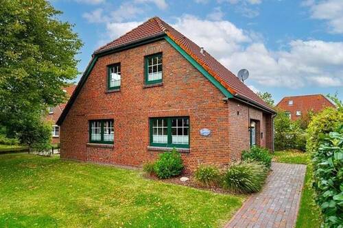 Außen - 6 Zimmer Einfamilienhaus zum Kaufen in Wittmund OT Carolinensiel