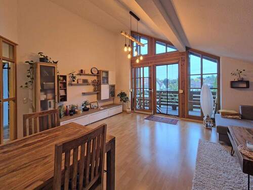 Wohn- u. Esszimmer - Etagenwohnung mit 83,60 m&sup2; in Landsberg zum Kaufen