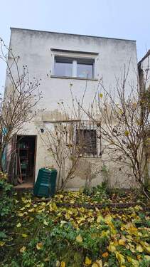 Rückansicht-Garten.jpg - Einfamilienhaus mit 126,00 m&sup2; in Neustadt an der Weinstraße zum Kaufen