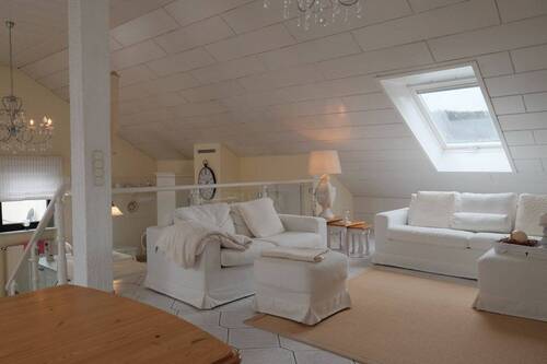 Wohnung 1 - 9 Zimmer Mehrfamilienhaus, Wohnhaus zum Kaufen in Engelskirchen