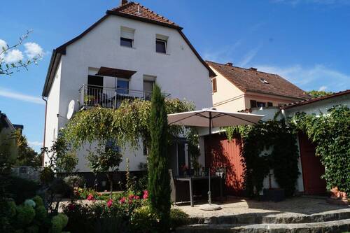 Bild 2 - 8 Zimmer Einfamilienhaus zum Kaufen in Groß Gerau