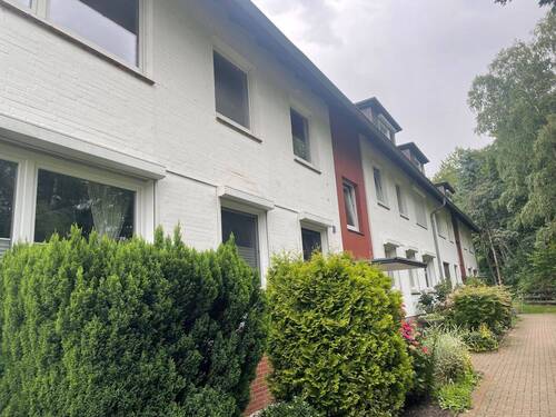 Ansicht vorne - 3 Zimmer Etagenwohnung zum Kaufen in Geesthacht / Tesperhude