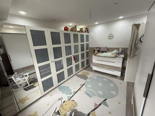 1. OG Kinderzimmer - 