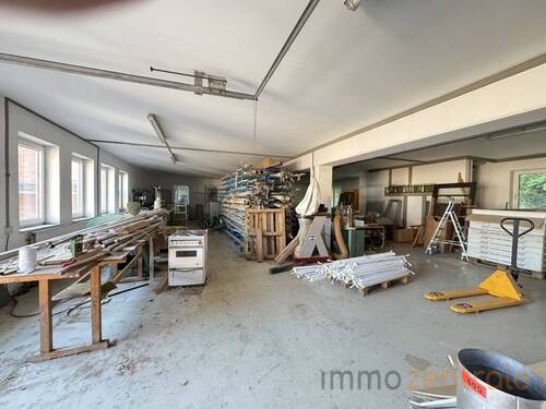 9F634BB3-792C-4AD6-BD3D-DCA7C223E581_1_105_c - 