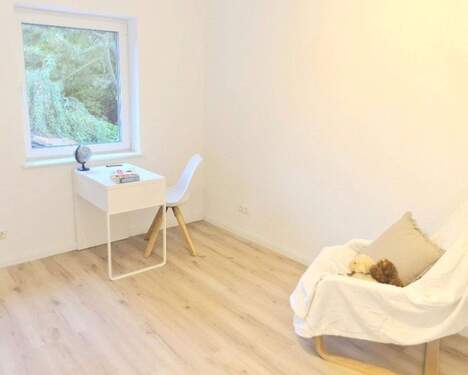 Bild 3 - 5 Zimmer Reihenmittelhaus in Hamburg