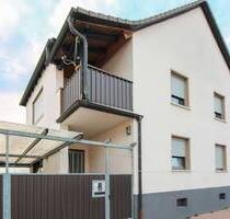 Einfamilienhaus mit 2 Garagen und großem überdachten Innenhof - Böhl-Iggelheim