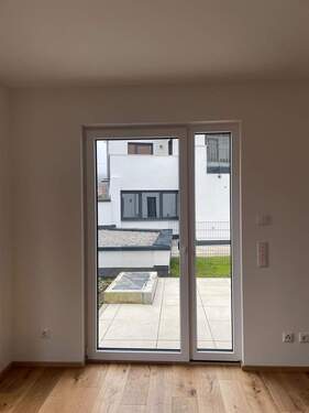 WE 11_Wohnen.JPG - 3 Zimmer Terrassenwohnung in Dinkelscherben