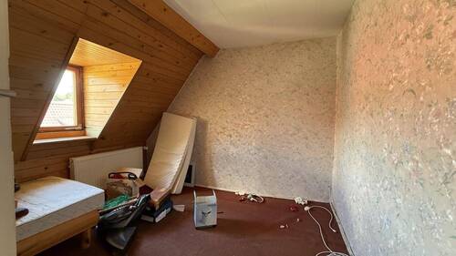 ausgebautes Zimmer Dachgeschoss - 