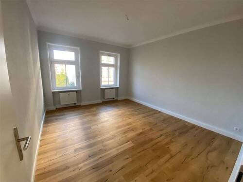 großer heller Wohnbereich - 2 Zimmer Etagenwohnung zur Miete in Leipzig