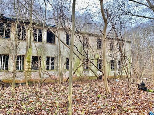 Hauptgebäude - Halle in Garz zum Kaufen