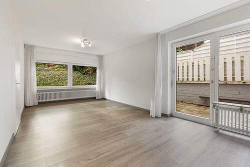 Wohnzimmer l Einliegerwohnung - 