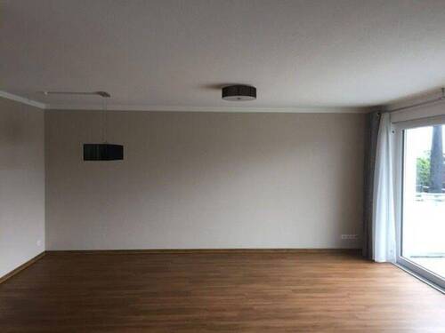 Wohnen 1 - Etagenwohnung mit 102,00 m² in Bad Friedrichshall zur Miete