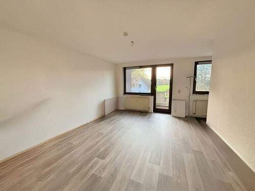 Wohnzimmer - 2 Zimmer Etagenwohnung zum Kaufen in Gladbeck