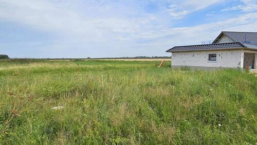 Blick zum Bauplatz und weiter - Grundstück in Wurster Nordseeküste